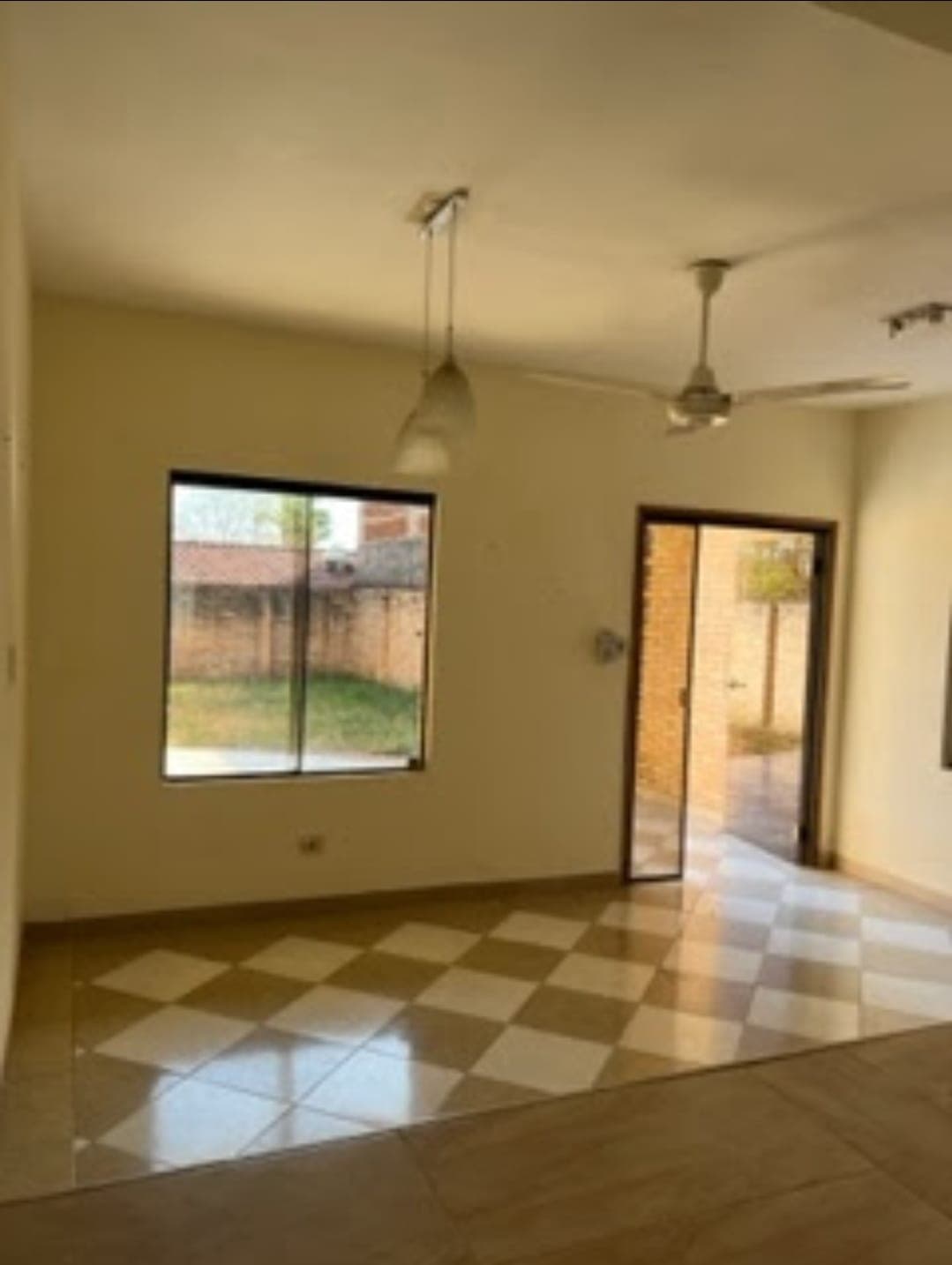 EN VENTA DUPLEX – 2