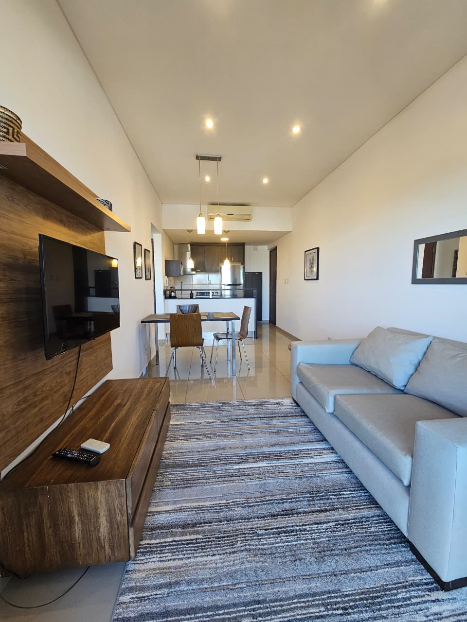 ALQUILO DEPARTAMENTO DE UN DORMITORIO AMOBLADO EN YCUA SATI – 2
