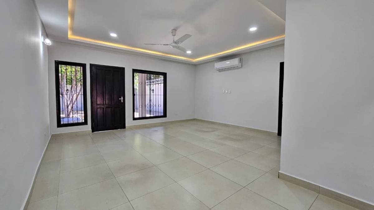 En venta hermosa casa de 2 habitaciones en Fernando de la Mora - Zona Sur – 3