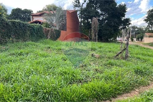 VENDO TERRENO EN LUQUE, EN ESQUINA!!!!!! – 2