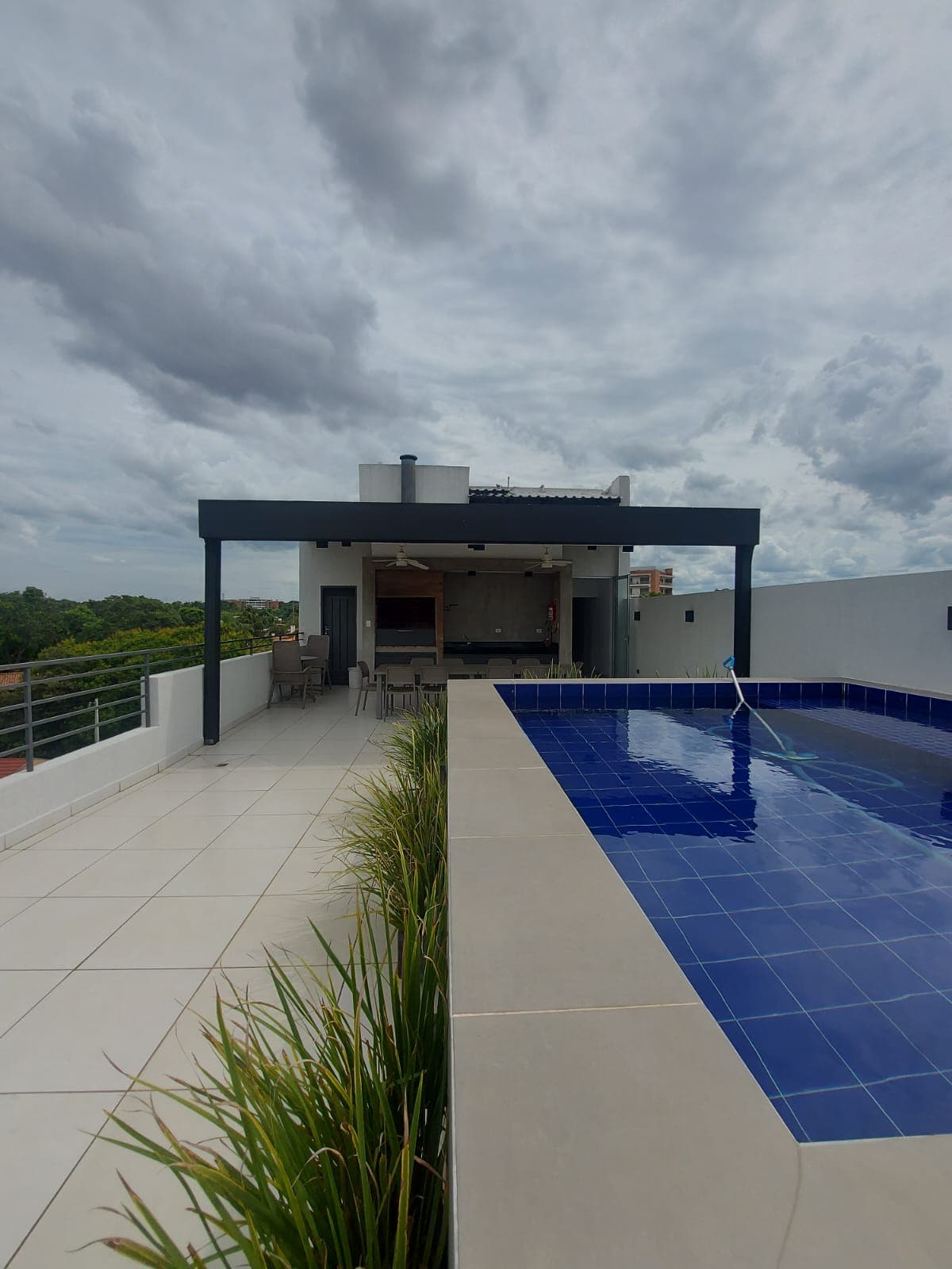 Vendo Departamento de 2 Dormitorios Zona Club Centernario-LAP4890078
