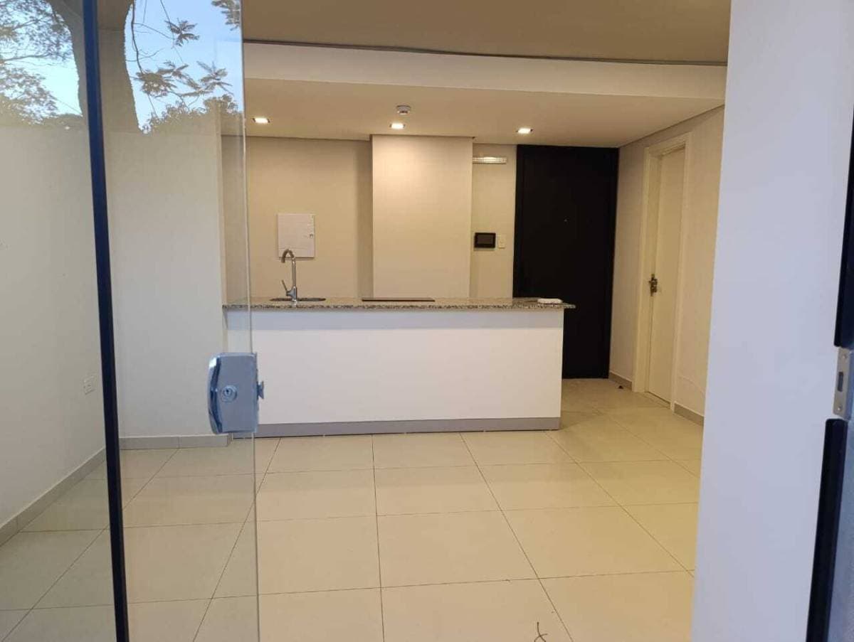 ALQUILO DEPARTAMENTO A ESTRENAR EN LUQUE – 3