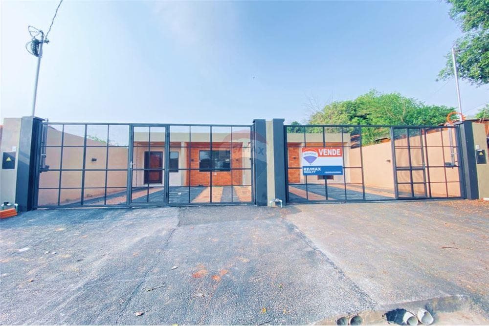 CHALET A ESTRENAR EN VENTA - ÑEMBY B°SAN CARLOS – 2
