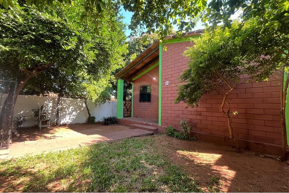 Alquilo casa en Itauaguá
