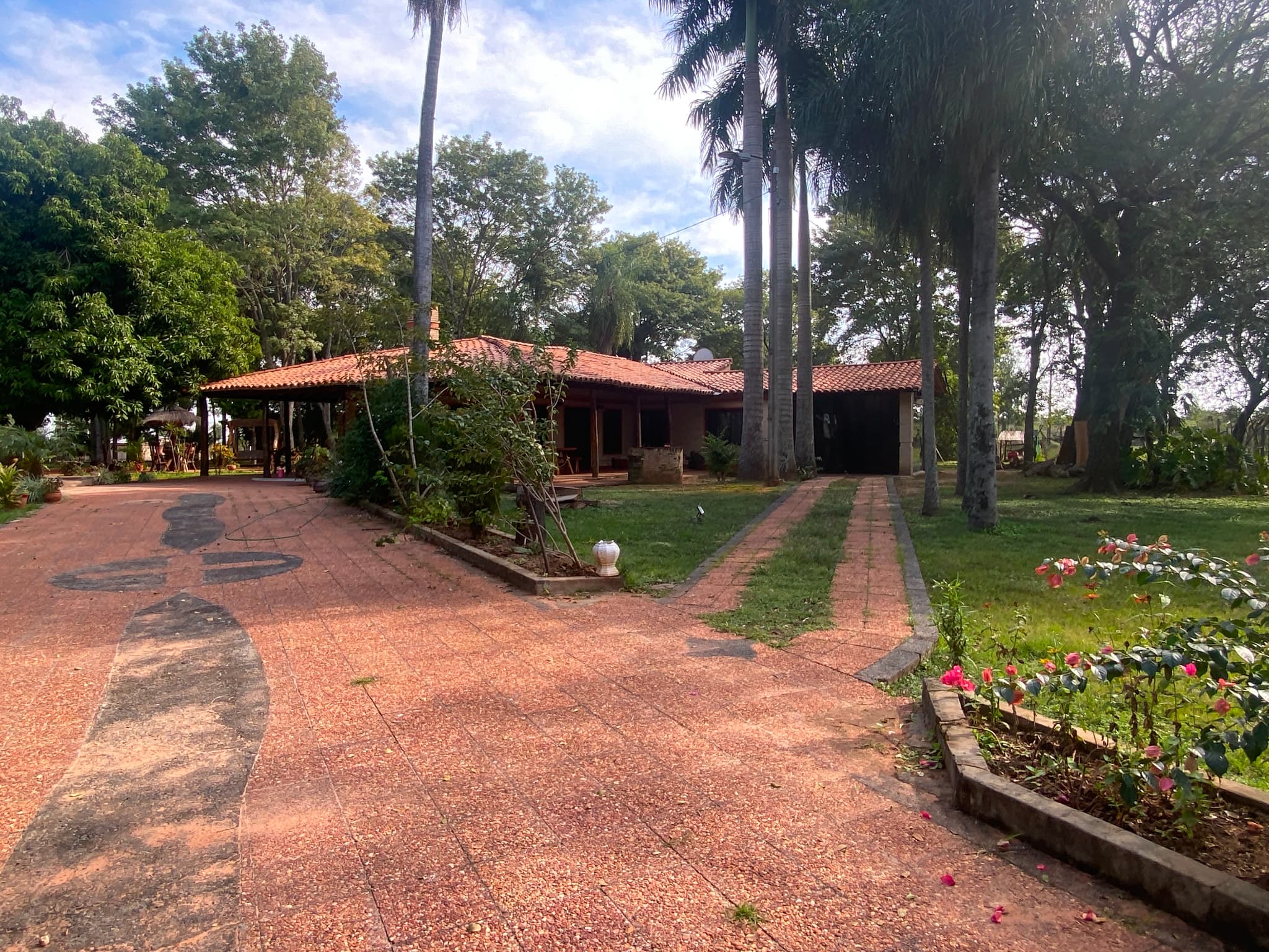 28 Hectareas En Ita_ Con Hermosa Construccion – 2