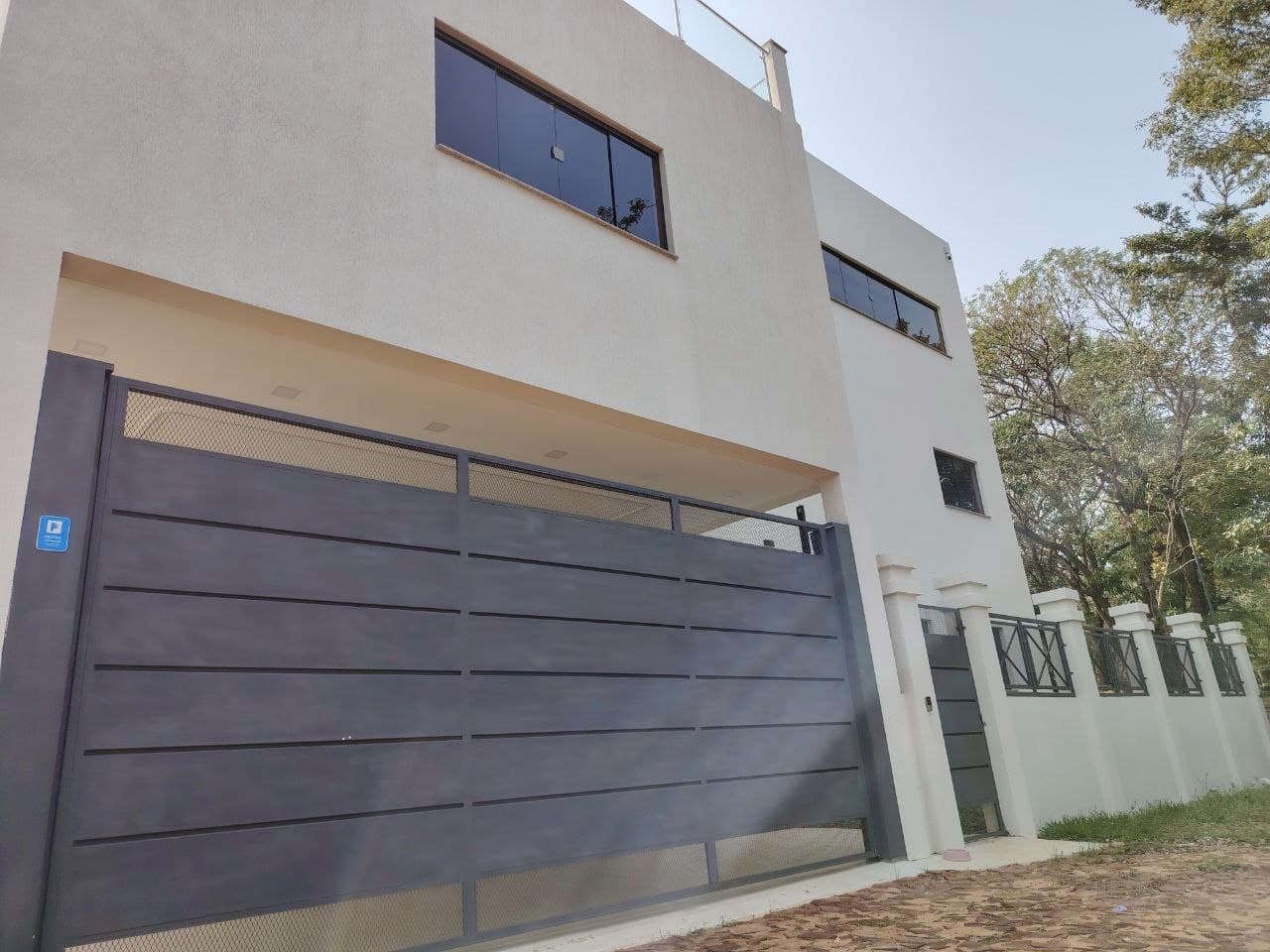 En Venta Residencia Con Vista Al Lago En San Bernardino – 2