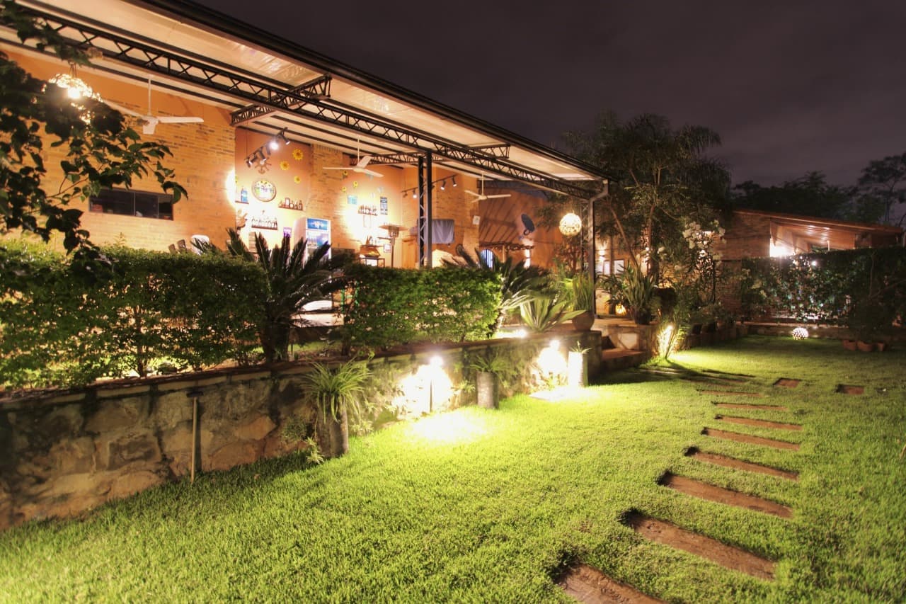 QUINTA BOUTIQUE EN AREGUA IDEAL PARA INVERSIÓN – 2