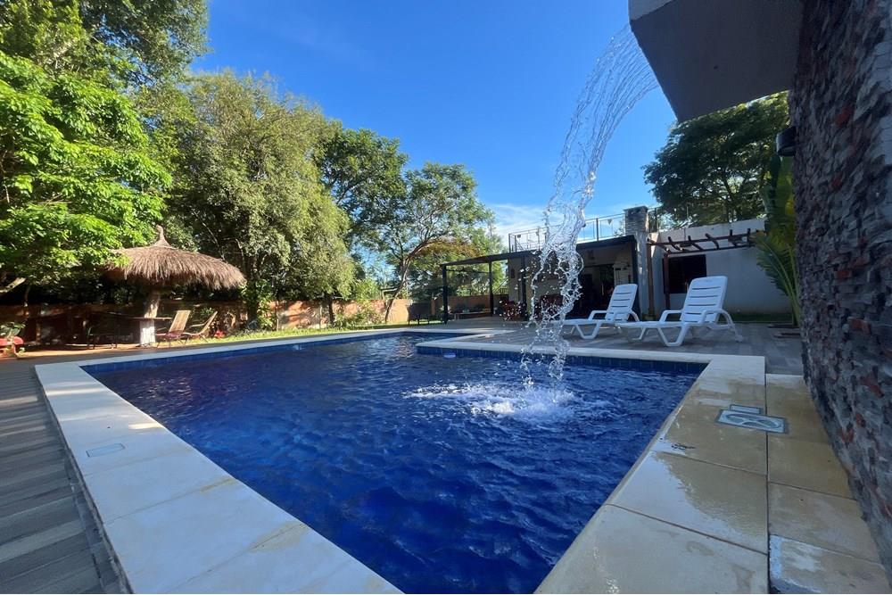 Casa de verano en venta, ciudad de Pirayu
