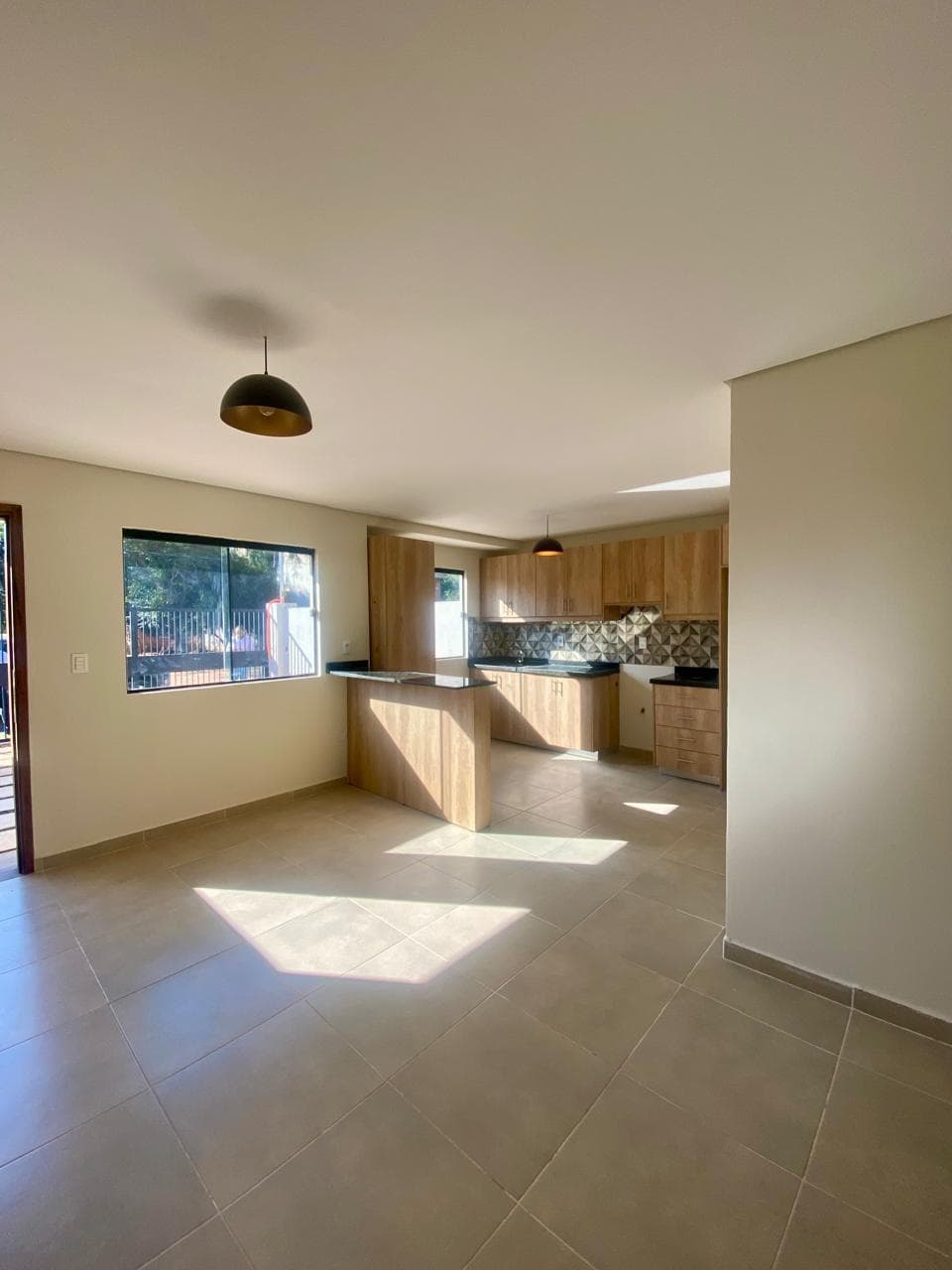 Hermosa casa pareada en barrio Loma Merlo | Luque – 3