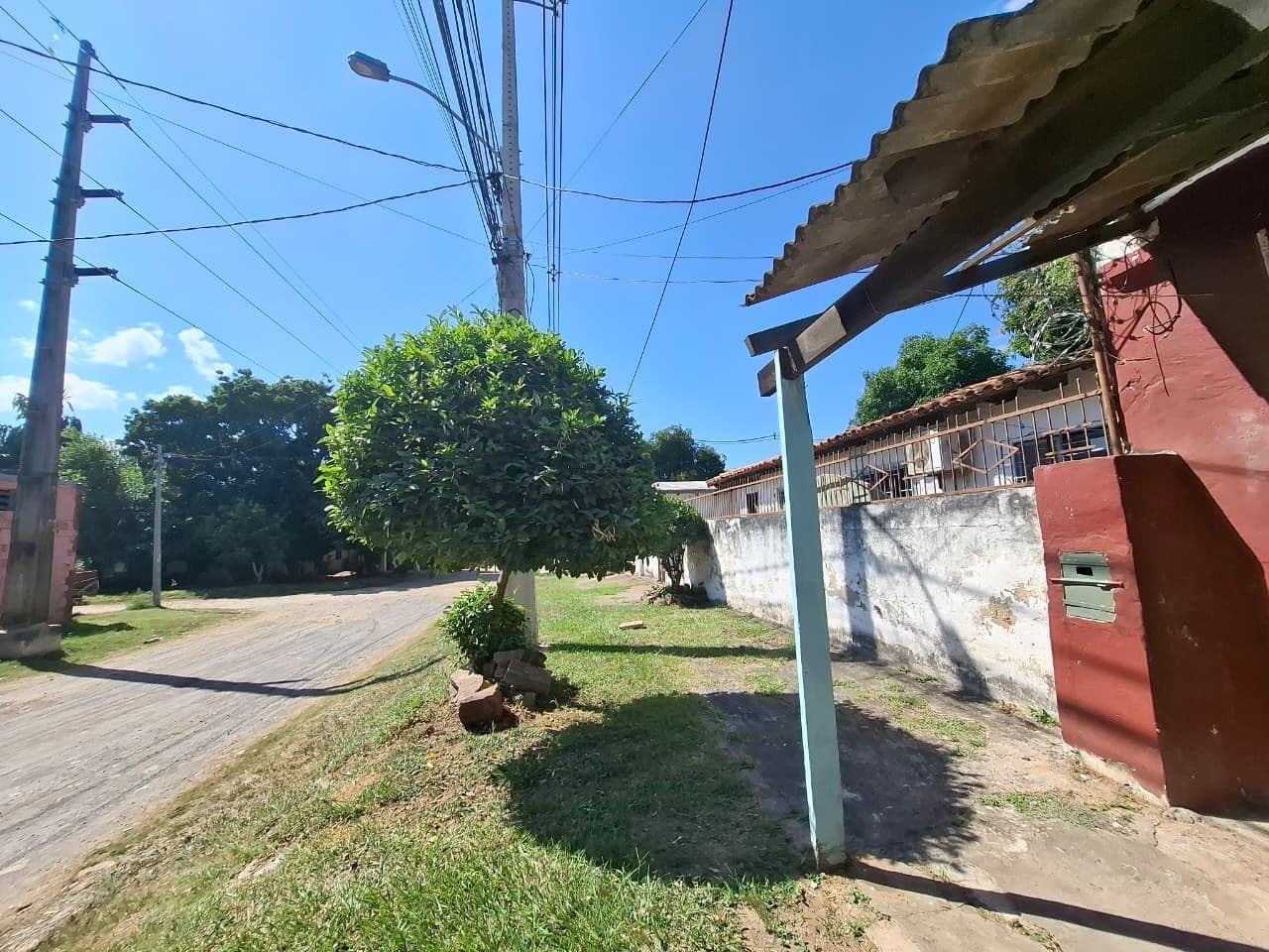 TERRENO CON CONSTRUCCIÓN EN VENTA - Bo Trinidad