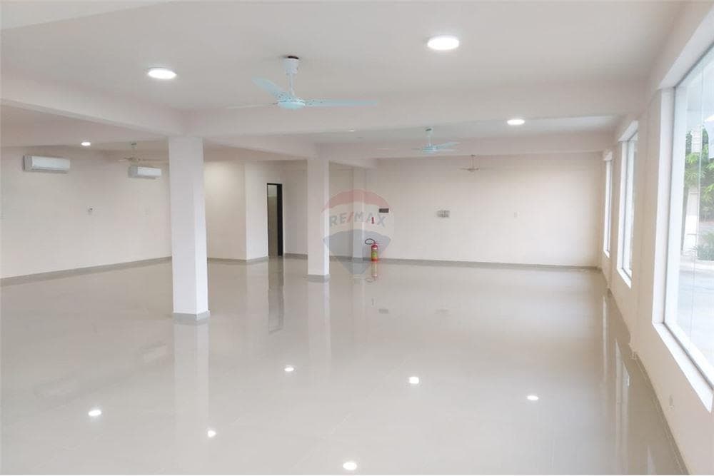ALQUILO AMPLIO SALON COMERCIAL EN SAN LORENZO – 3