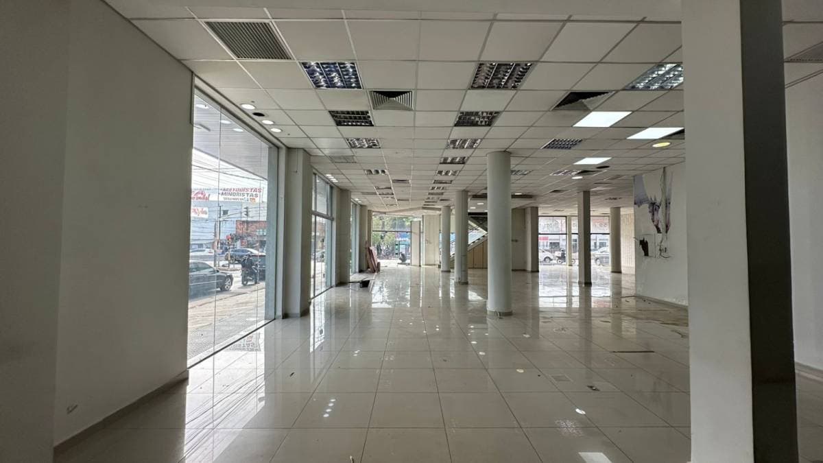 ALQUILO LOCAL COMERCIAL SOBRE EUSEBIO AYALA – 2