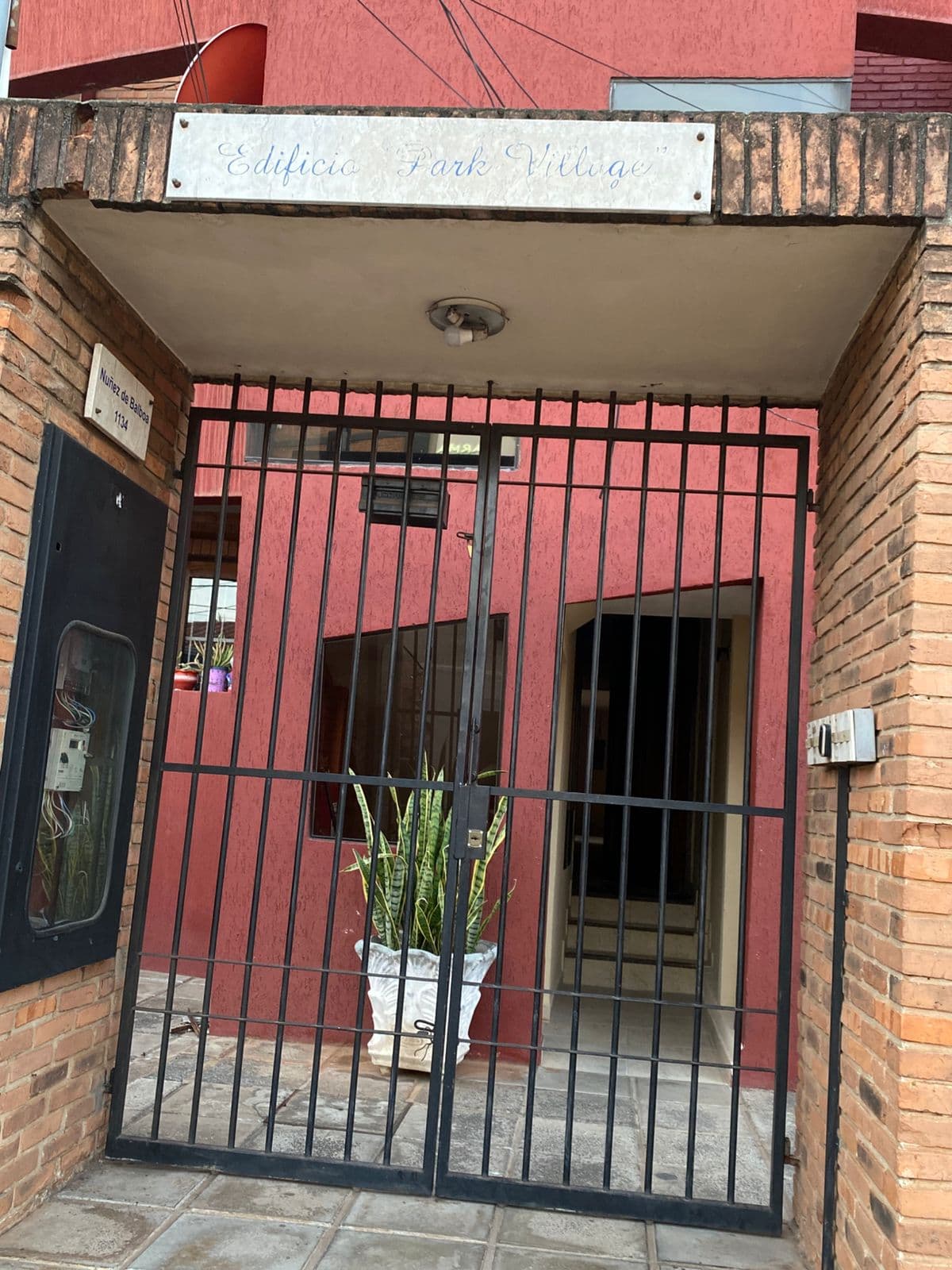 VENDO DEPARTAMENTO EN LAMBARE- PARK VILLAGE – 2