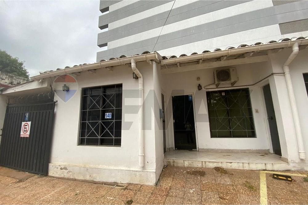 Local Comercial - Alquiler - Villa Morra, Paraguay – 2
