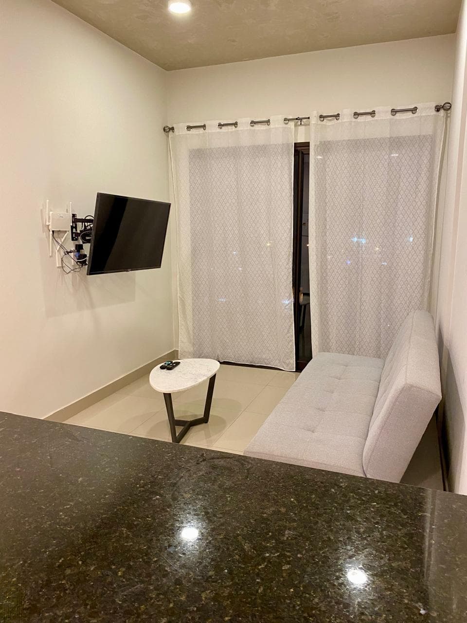 DEPARTAMENTO AMOBLADO EN ALQUILER ZUBA 4 – 2