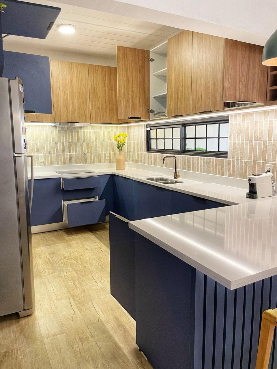 EN ALQUILER – AMPLIO Y HERMOSO DÚPLEX Zona Rakiura – Luque, Loma Merlo – 3