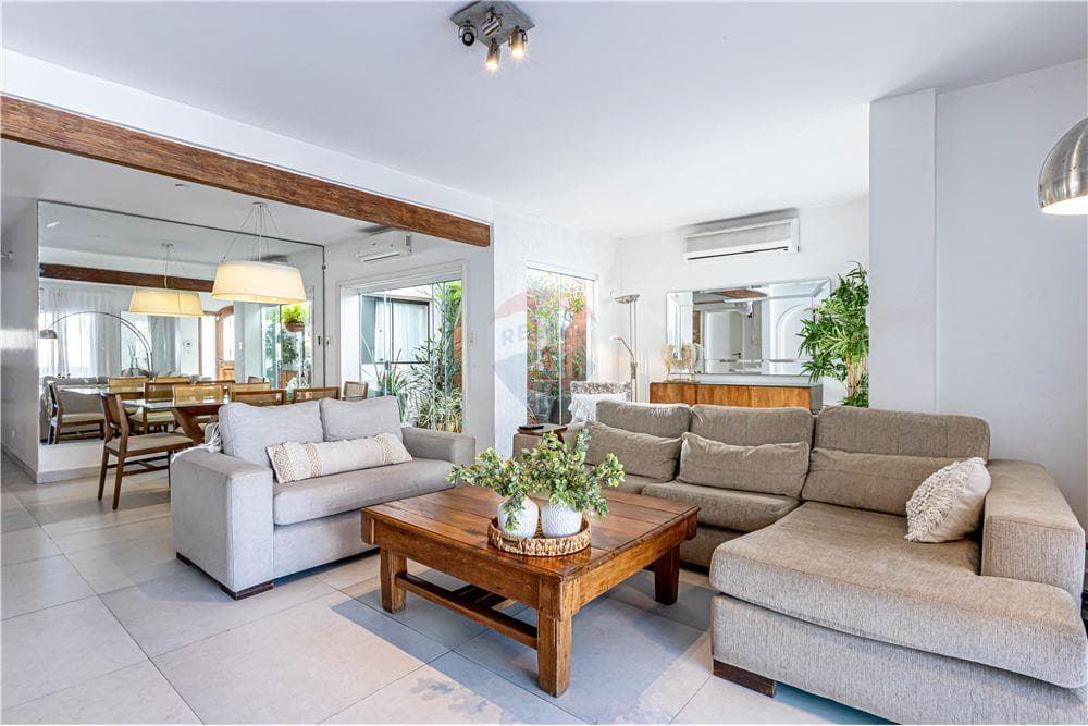 Casa en Planta Baja en Villa Morra por 300.000 USD – 3