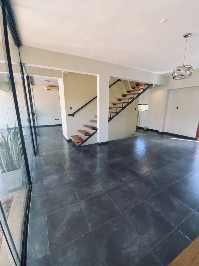 ALQUILAR DUPLEX EN BARRIO LOS LAURELES – 2