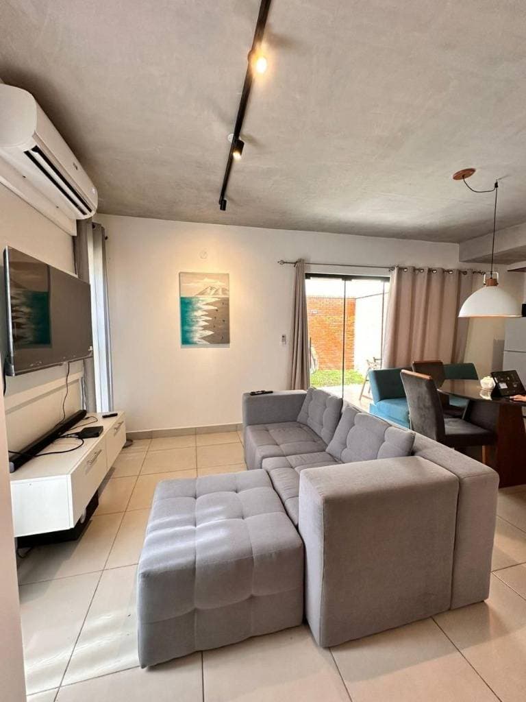 ALQUILO DUPLEX AMOBLADO EN LUQUE. – 3