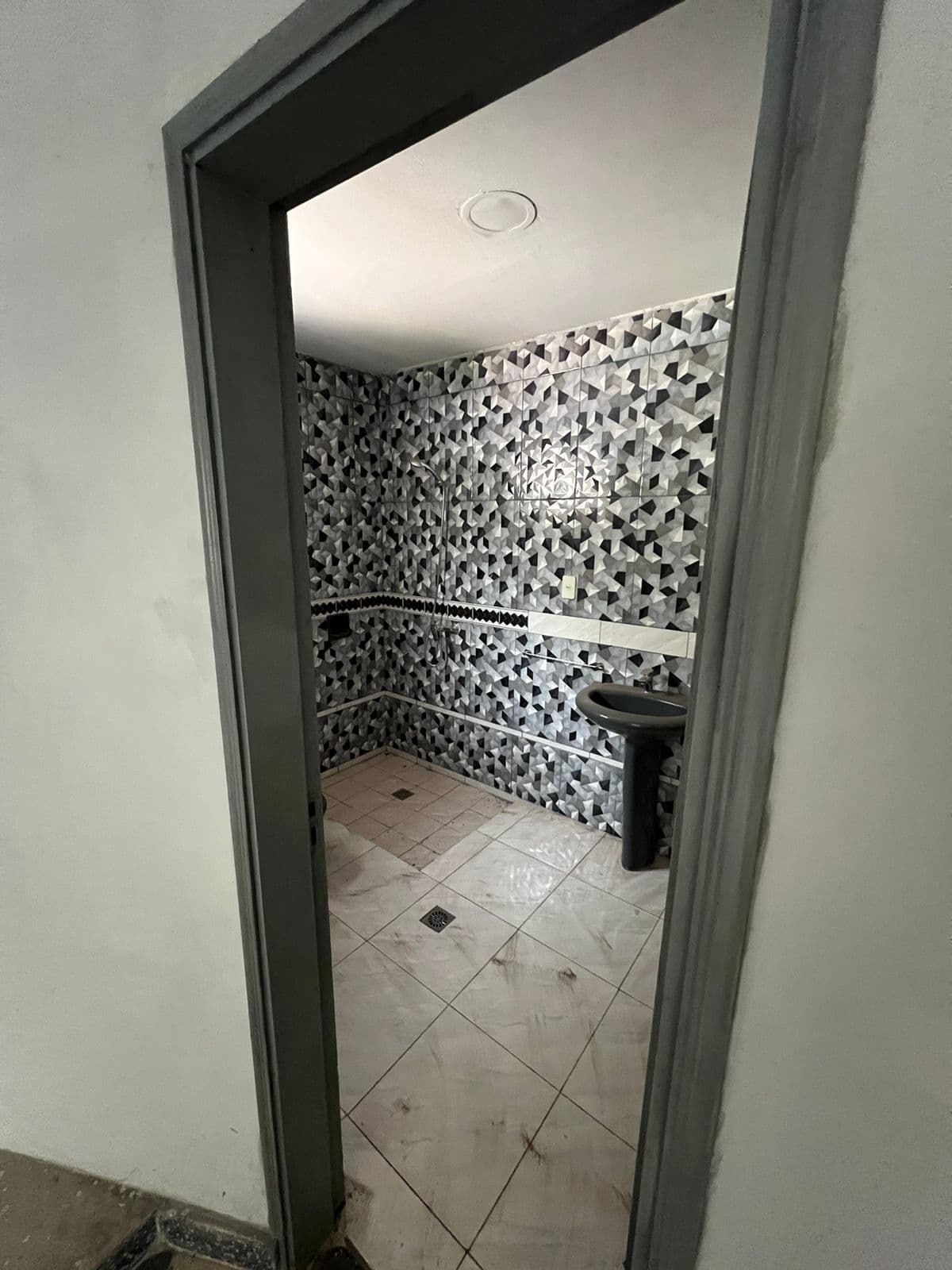EN VENTA RESIDENCIA EN SAN LORENZO VILLA AMELIA – 3