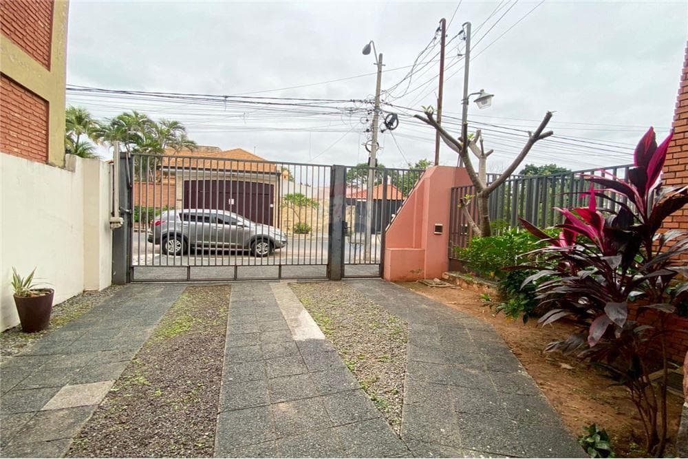 VENDO AMPLIO DUPLEX CON PISCINA EN BARRIO RECOLETA – 3