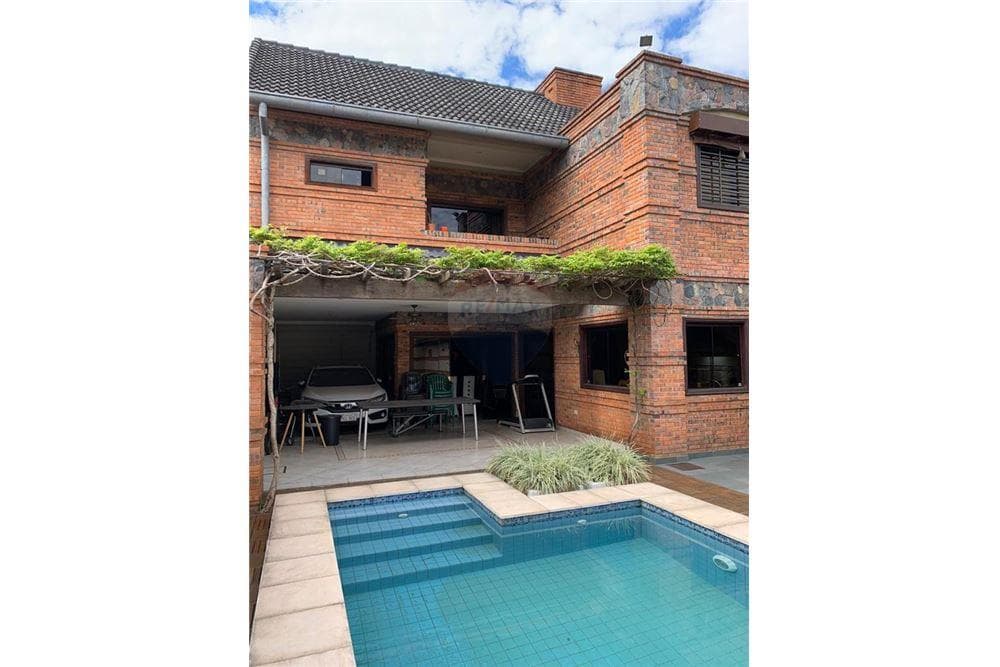 VENDO HERMOSA RESIDENCIA – 3