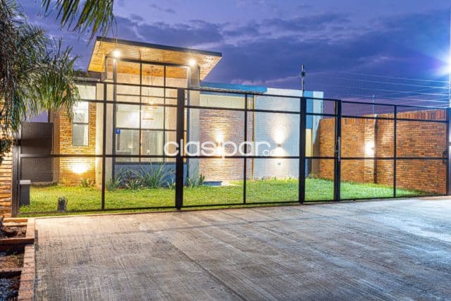 SAN BERNARDINO CASA A EXTRENAR EN EL CORTIJO – 2
