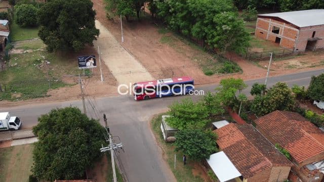 Terreno sobre ruta en esquina en el centro de YPANÉ – 3