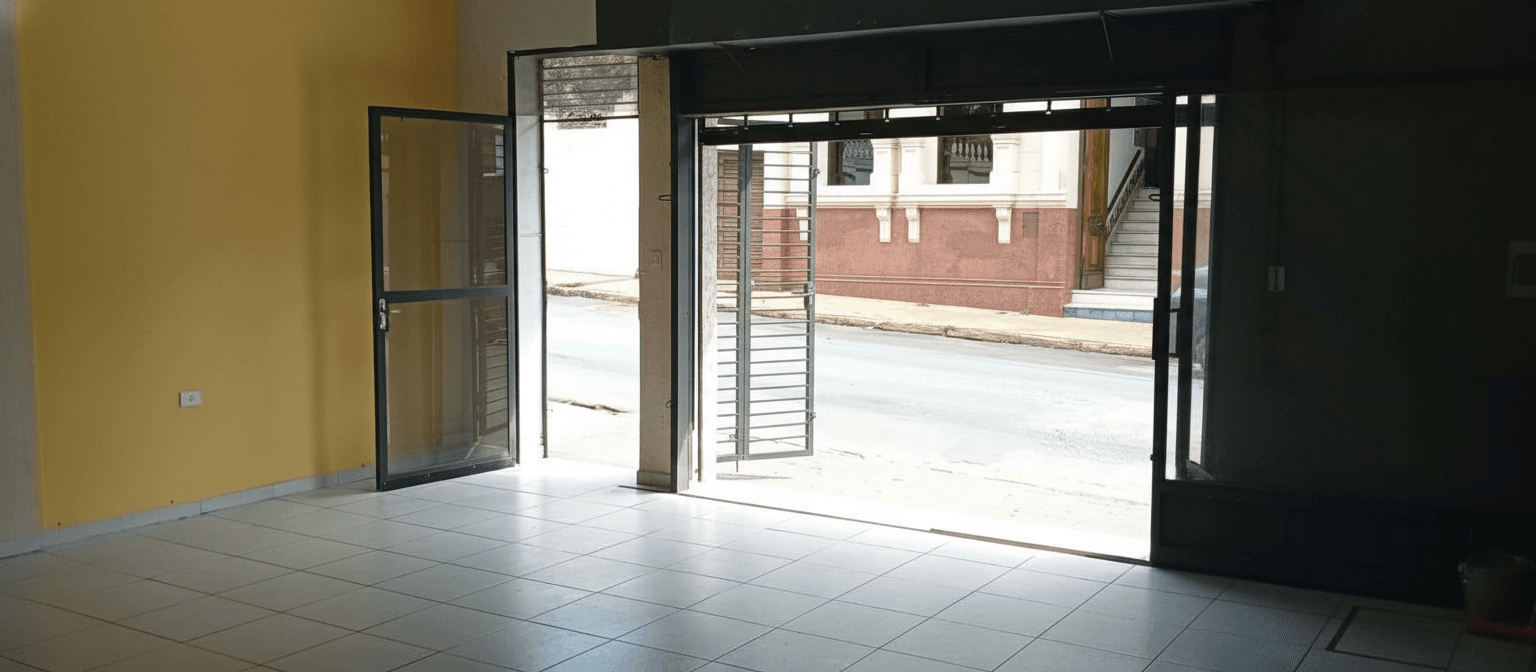 ¡Oportunidad Única! Alquila Exclusivo Dúplex de 120 m² en Azara, Corazón del Centro. 3 Dormitorios. Impecable. Vive en la Zona de Mayor Auge y Crecimiento, con Acceso Inmediato a Todo.