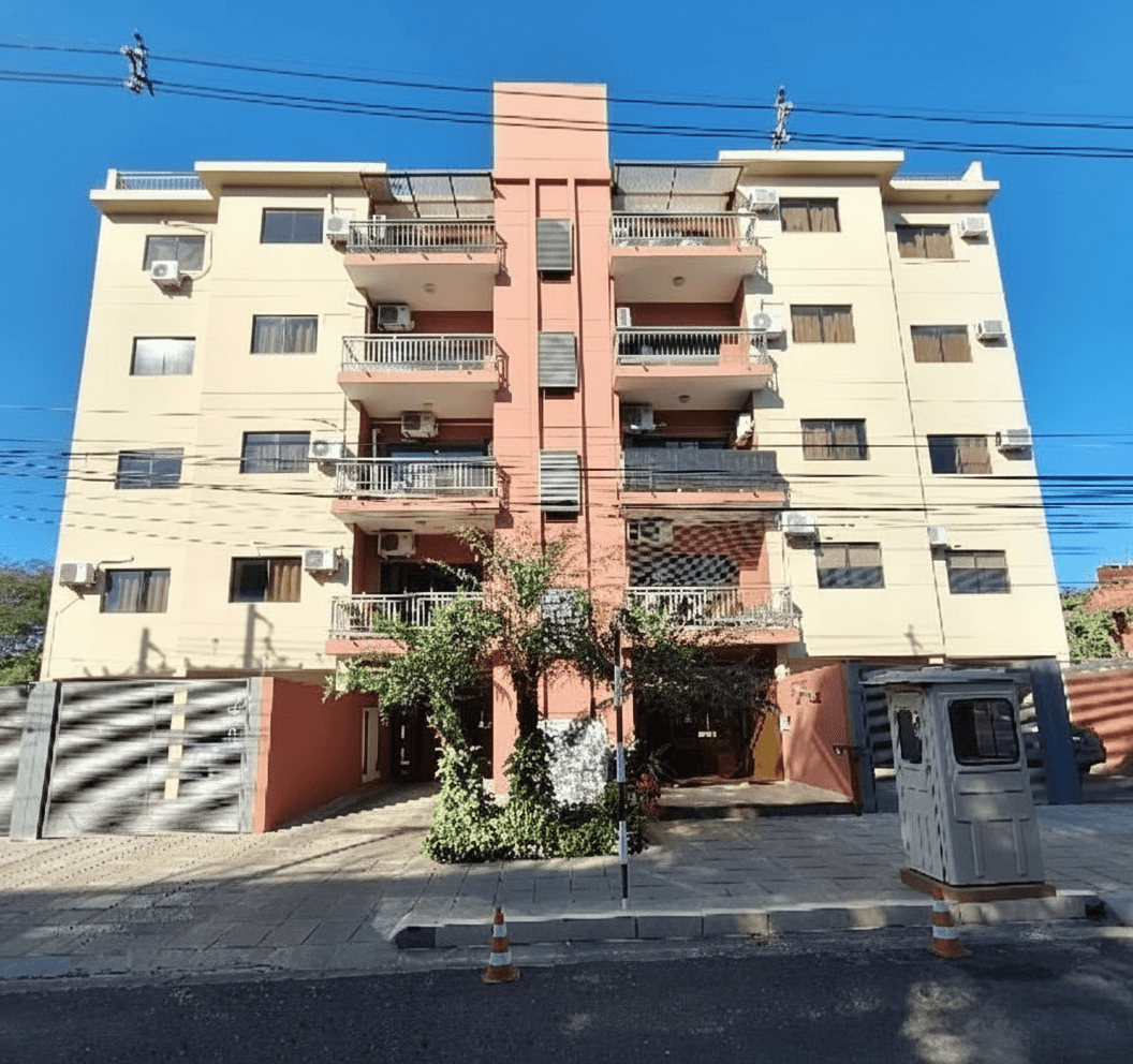 Exclusivo Departamento de 94 m² con 2 Cocheras en Venta: Ubicación Premium a Pasos de Av. Mariscal López y la Municipalidad de Asunción.