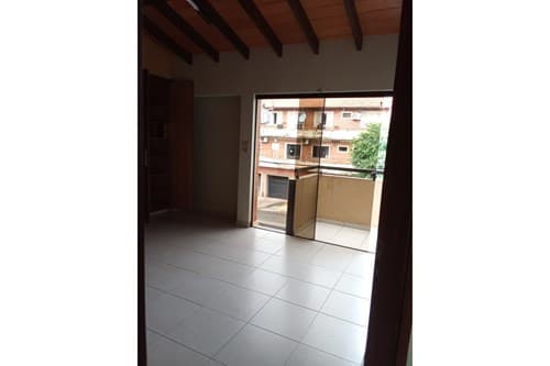 ALQUILO CASA EN ASUNCION BARRIO MBURICAO