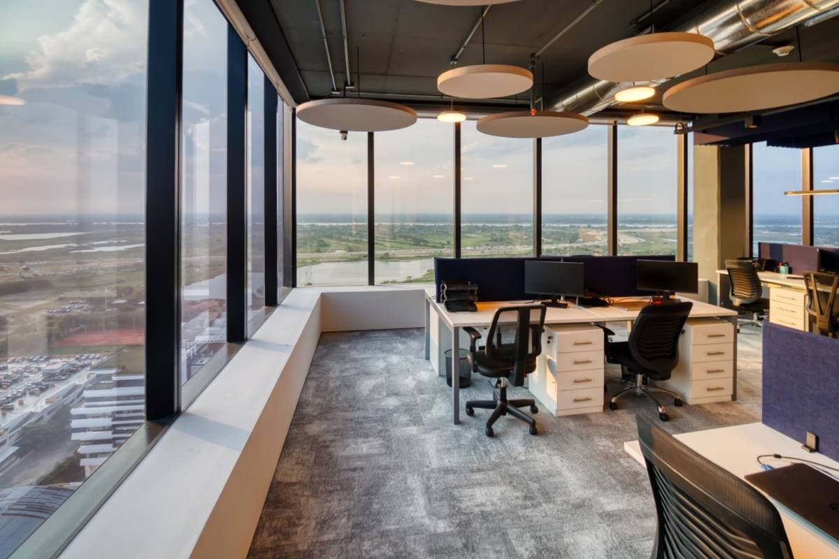 ALQUILO OFICINA CORPORATIVA GO TOWER BUSINESS CENTER - ID 49224 – 2