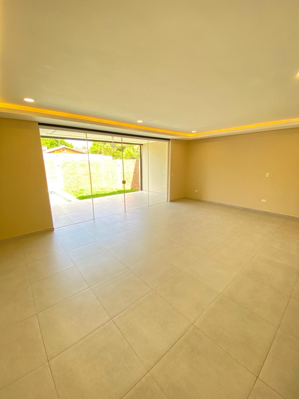 ALQUILO DUPLEX A ESTRENAR EN LUQUE ZONA CONMEBOL – 2