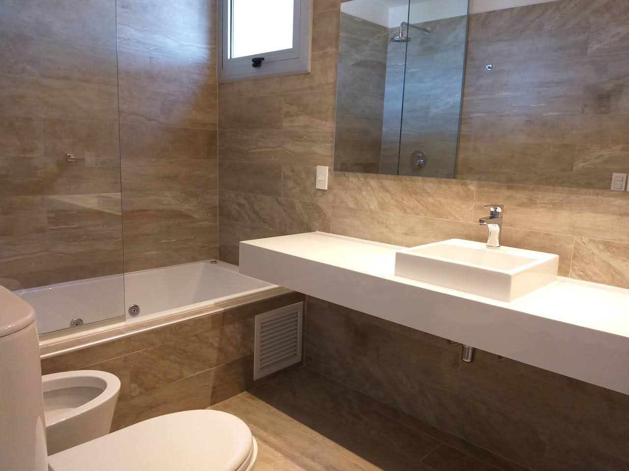 Alquiler de hermoso semipiso de 4 dormitorios amoblado sobre Santísima Trinidad – 3