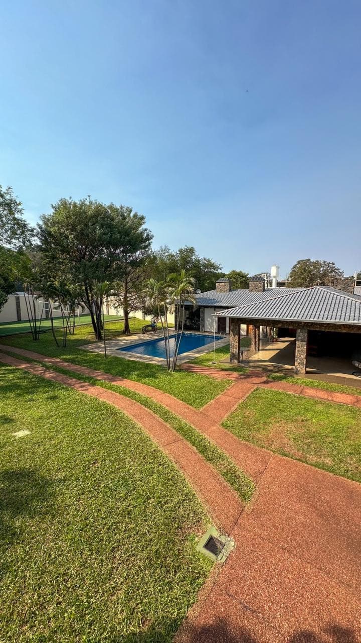 ALQUILO AMPLIA RESIDENCIA EN SAN LORENZO Z/ SHOPPING PINEDO – 2