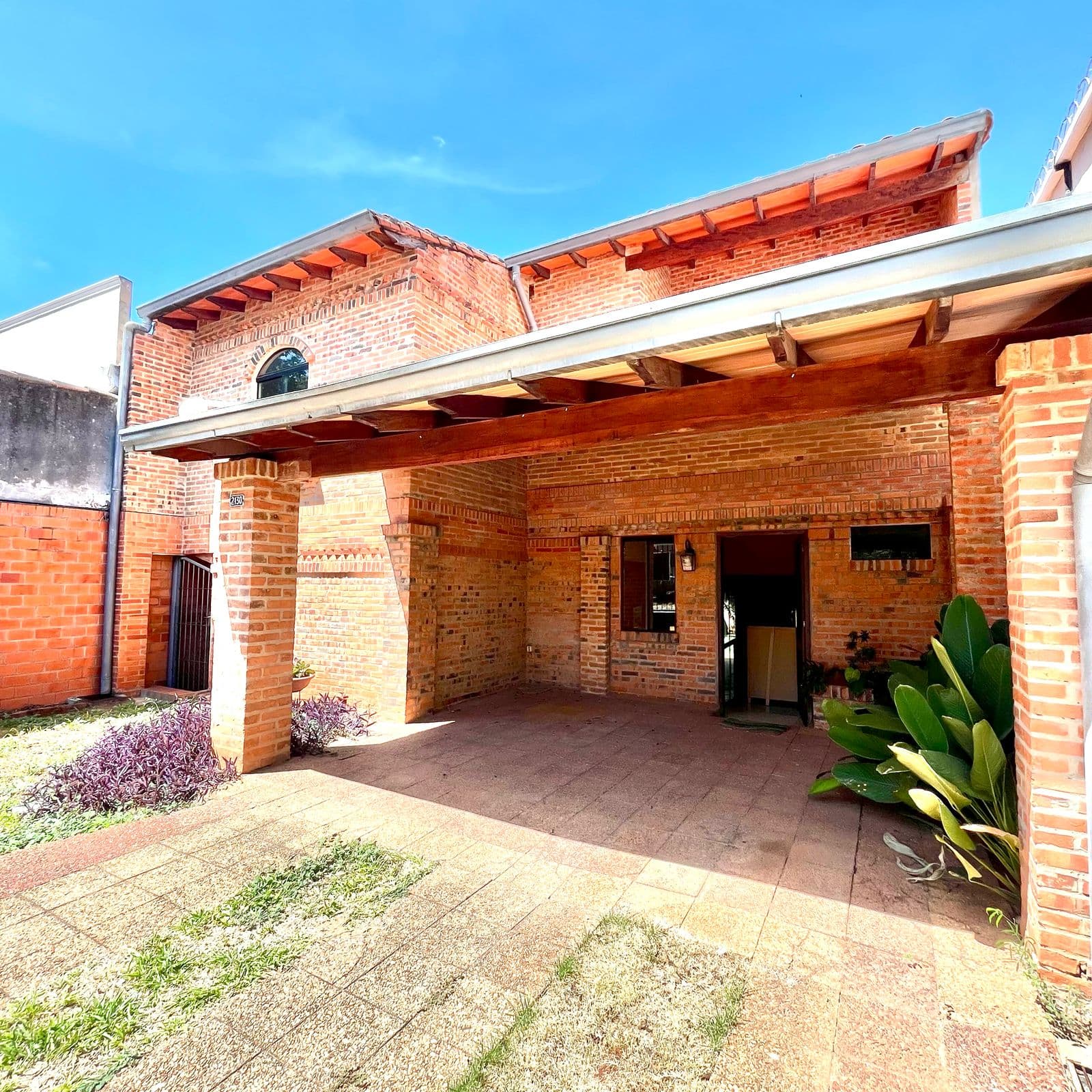 VENDO PROPIEDAD EN BARRIO SAN CRISTOBAL