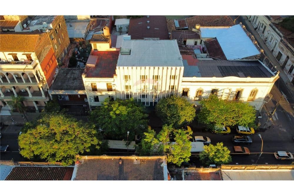 VENDO EDIFICIO CON RENTA SOBRE COLON EN ASUNCION