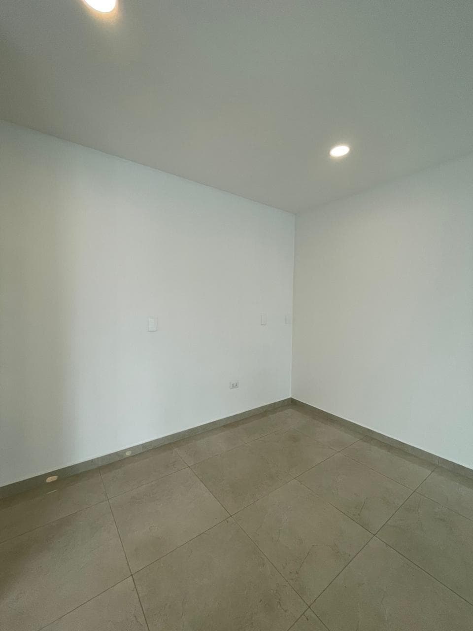 OFICINA DE 114M2 SOBRE SANTA TERESA - ALQUILER – 3