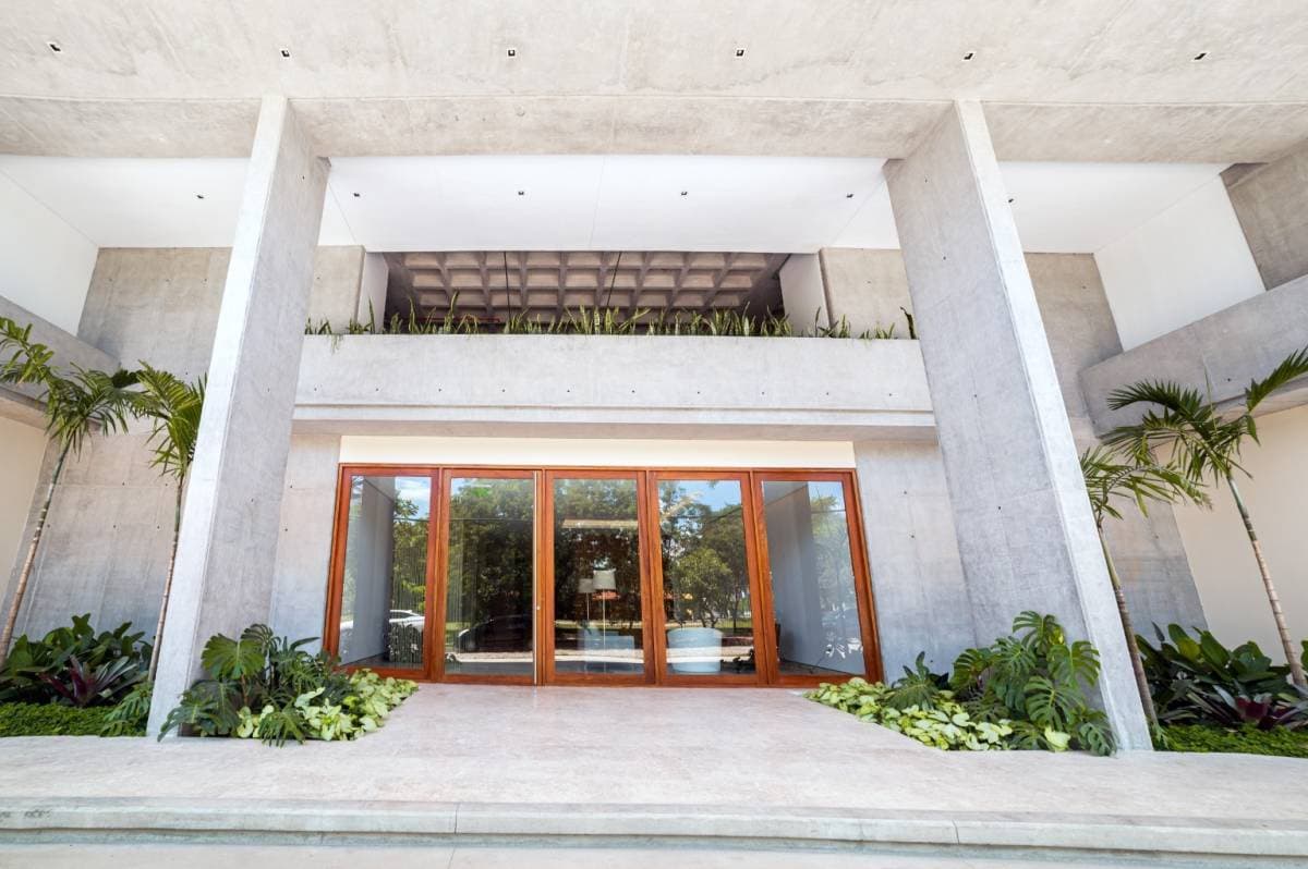 EN VENTA DEPARTAMENTO PREMIUM EN YCUA SATY