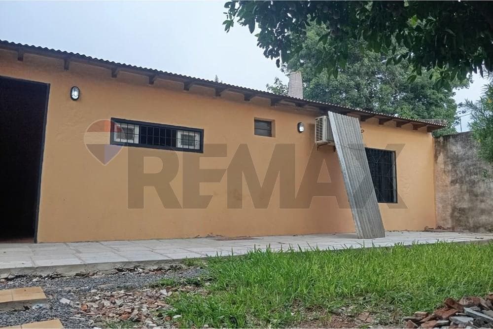 ALQUILO CASA CON AMPLIO TERRENO EN SAN LORENZO – 3