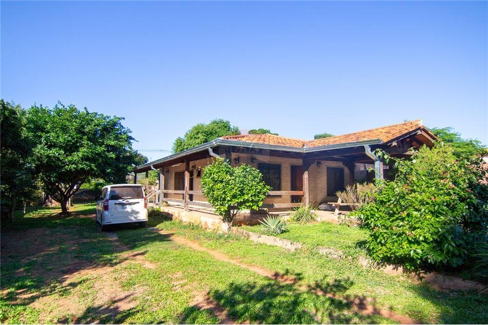EN VENTA HERMOSA CASA EN BARCEQUILLO – 3