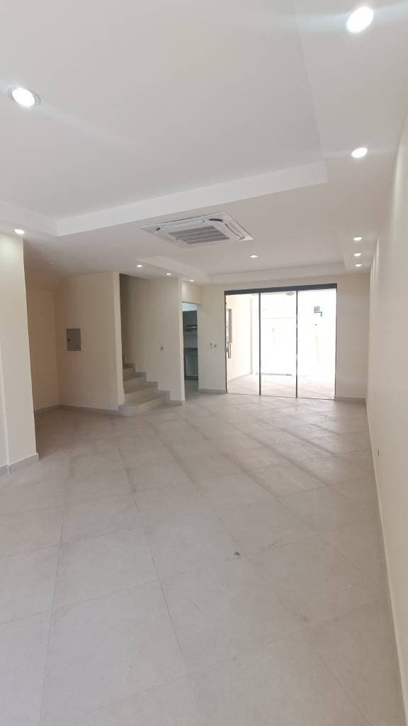 ALQUILO DUPLEX EN FERNANDO DE LA MORA ZONA SUR – 2