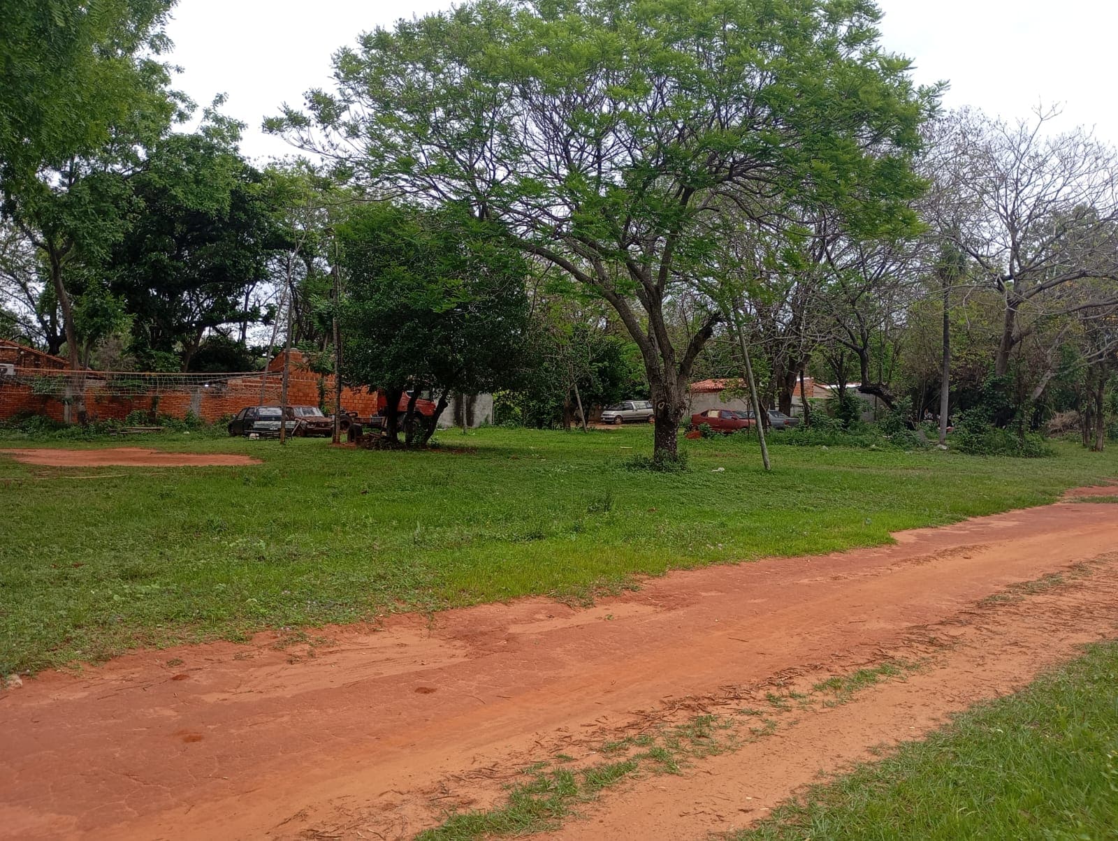 EN VENTA 12 Terrenos en Barrio Zarate Isla, Luque – 3