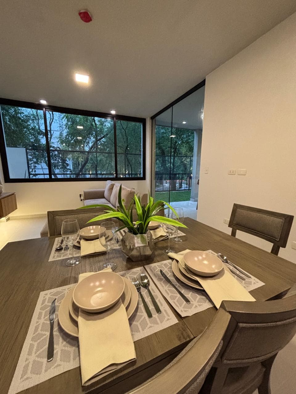 SAN BERNARDINO EN ALQUILER DEPARTAMENTO DE 3 DORMITORIOS CON PATIO – 2