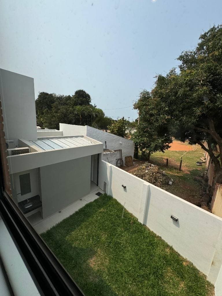 DUPLEX EN ALQUILER EN LUQUE | BARRIO LOMA MERLO – 3