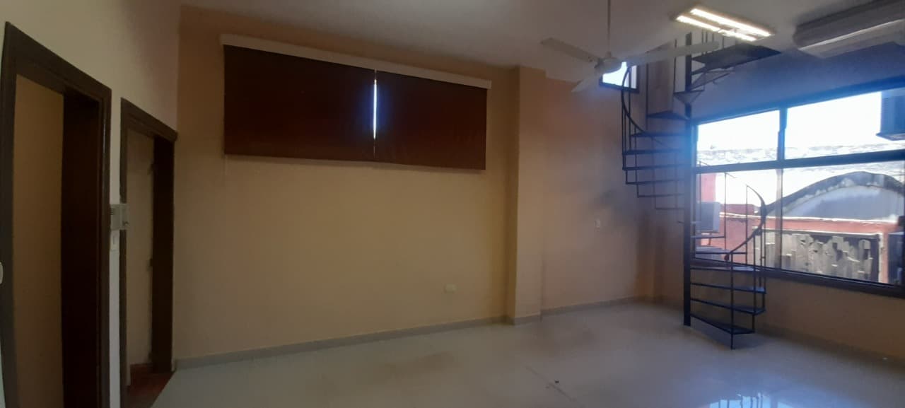 ALQUILER – CASA PARA OFICINA EN LOS LAURELES – 2
