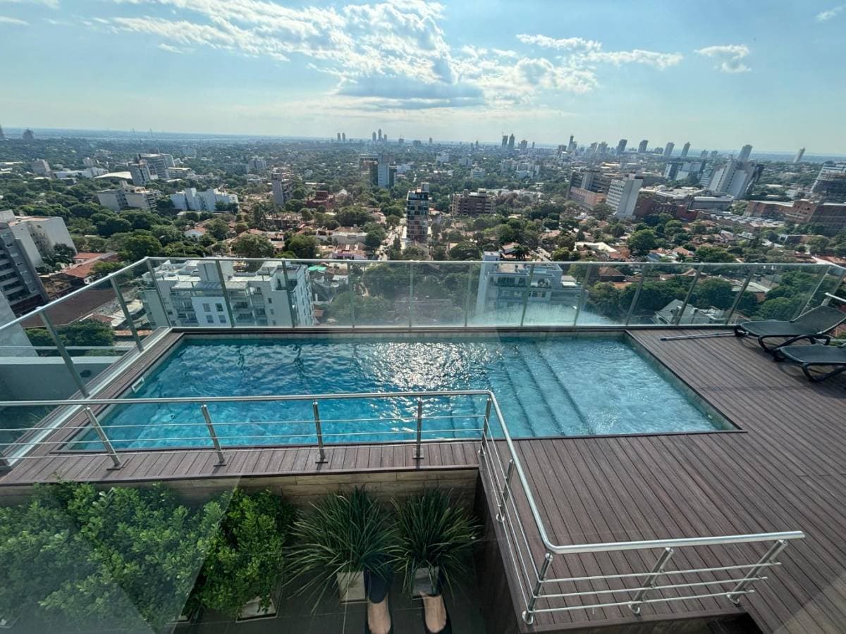 Venta departamento en Villa Morra