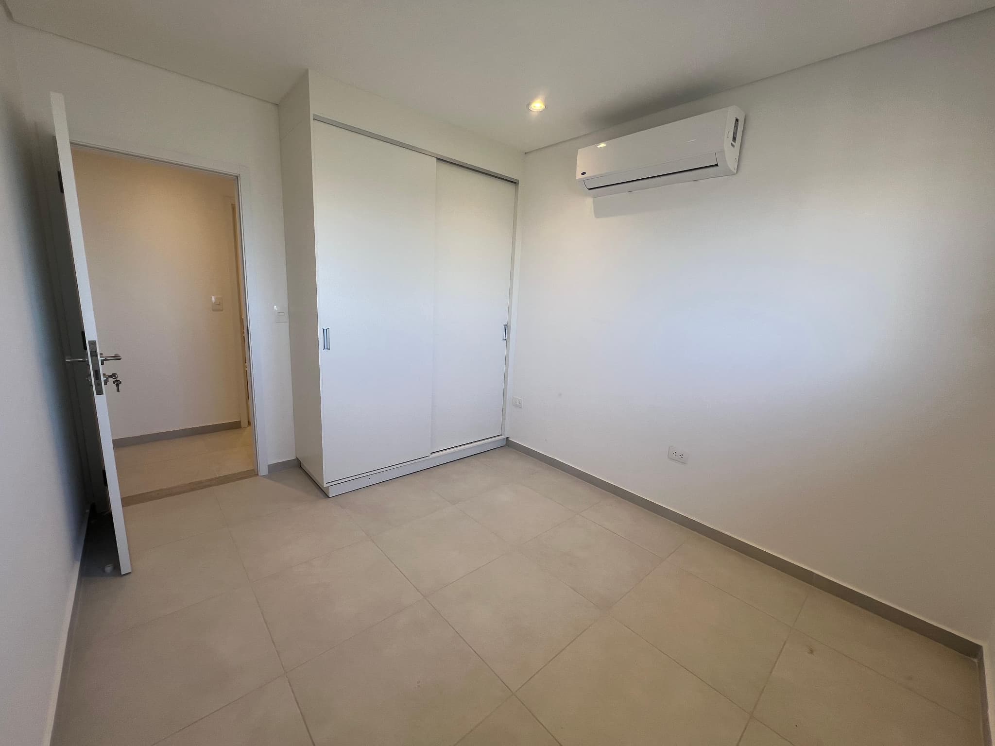 VENDO DEPARTAMENTO DE DOS DORMITORIOS EN BARRIO LAS LOMAS – 3