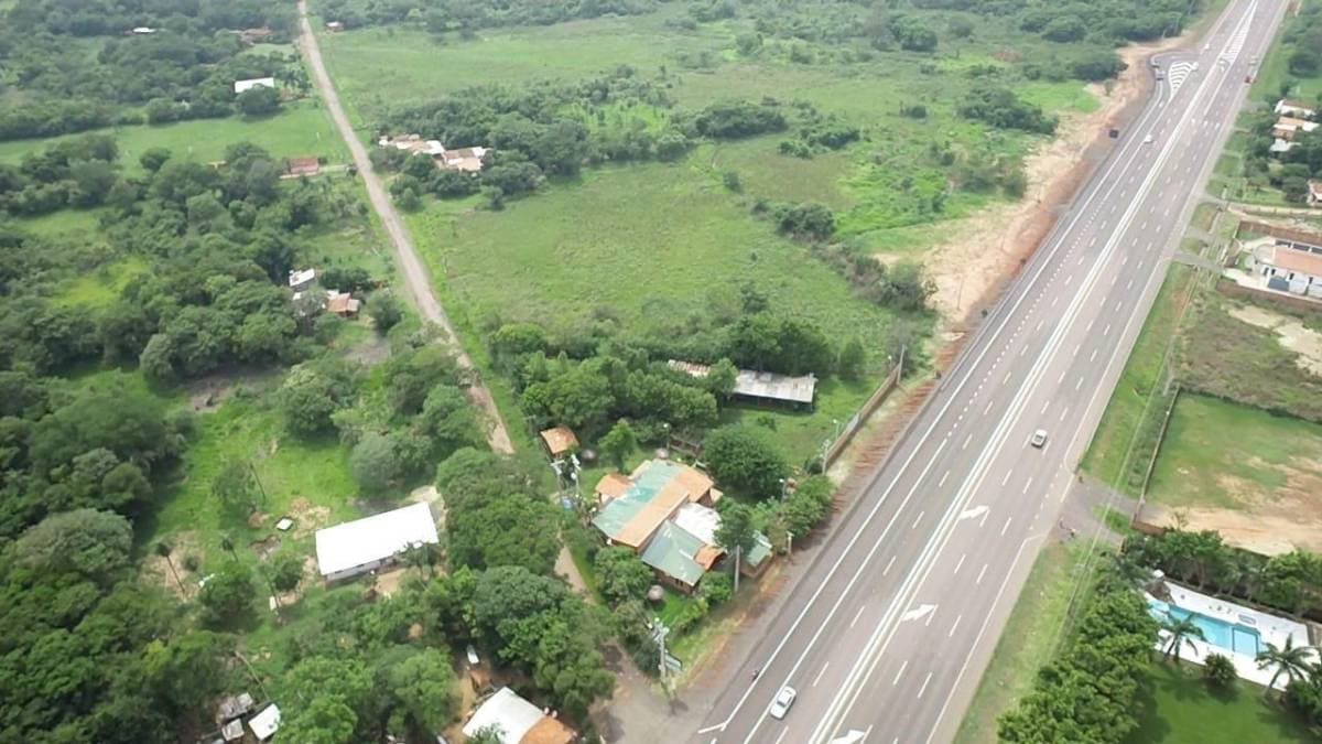 VENDO CASA QUINTA EN EUSEBIO AYALA SOBRE RUTA 2 – 2