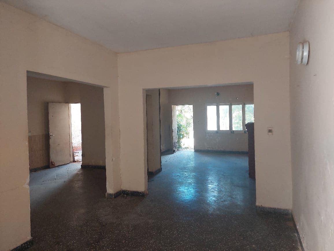 Casa En Venta De 7 Dormitorios C/ Cochera En San Vicente – 3